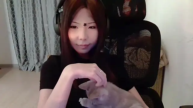 AprilOnilll