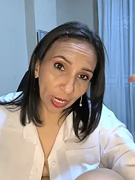 Mrsvictoriaaa - Public masturbation 💦🫦😈✨
