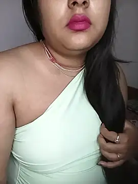 Sonakshi_sinha777 - Boobs show