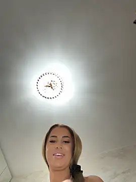 KirstieVegas