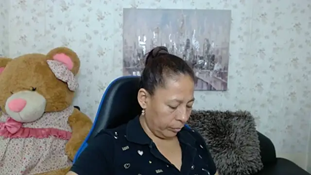 Mature_martina - ride your cock