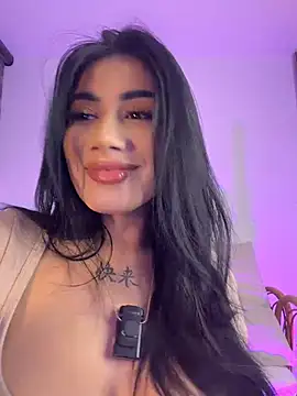 Clarachanelricek - RIDE BBC DIDLO 22 CM HARD AND FAST