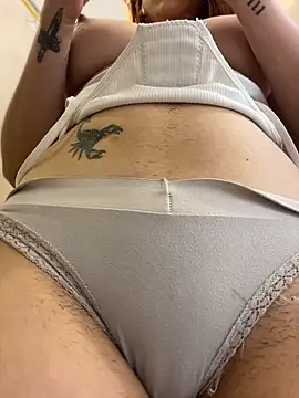 Sophie_valencia - NUDE IN THE MIDDLE OF CLOTHES+FUCK PUSSY