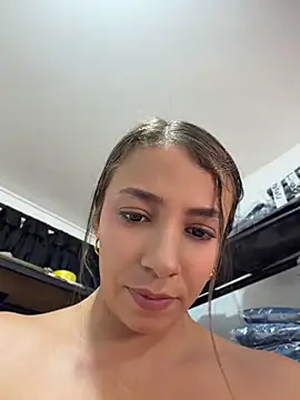 Hall_16 - Shower show