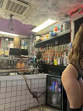 Venessasbutt - PASTIES OFF AT HOME (TOPLESS)