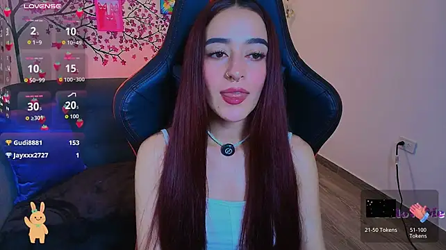 Pretty_Violet_ - Twerk a song & spank