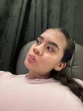 Alhaana_ - FINGER WET PUSSY!!