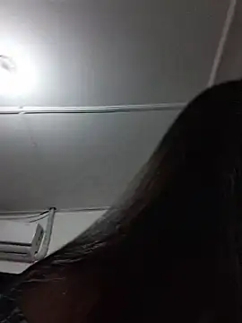 Lia_flowers - PLAY TEASING TITS FOR MAKE ME WET