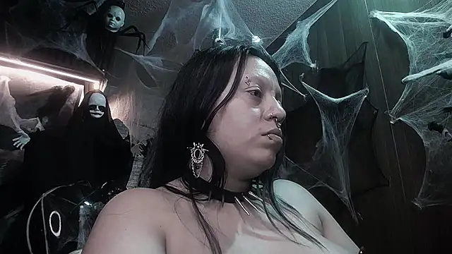 Belladonna_trix - Show Tongue 👅💀🔮