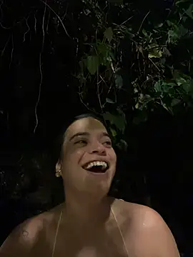 JuanitaMore01 - Walking with my tits out X1 min🤤👿🤫