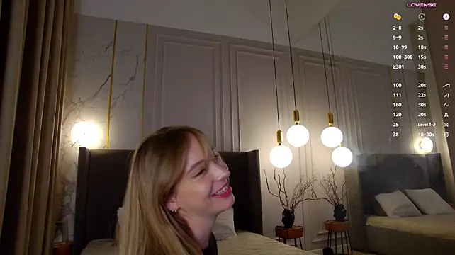LoraineLuff - tits tease