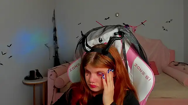 ChloeHalses - Saving up for a dream