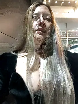 Alana_69 - Walking full naked at mall! Risky100%