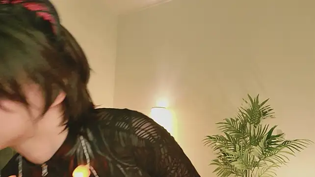 Dark_Diva - spank my small ass x7 times