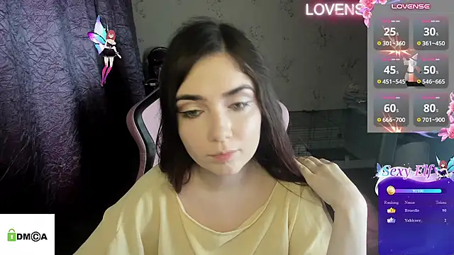Crazy_forest_fairy - tease show chest for the 3 min