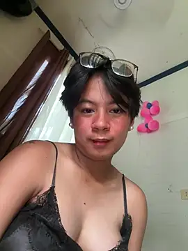 Hollygod22 - make me crazy here fuck me here im wet
