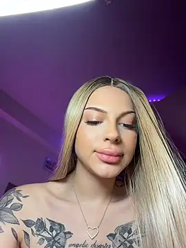 DollyRuby - Squirt