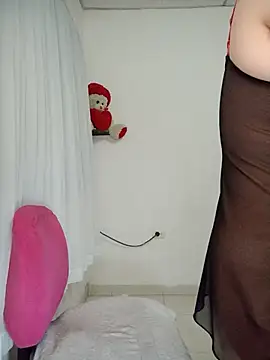 Lorenita_88 - Rub my soaked clit 💦