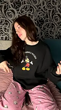 Kimi_Ass - Ride XXL red plug in ass