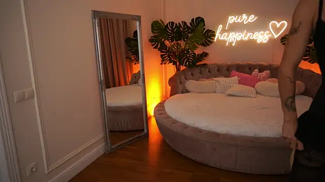 FataleNellie - dancing