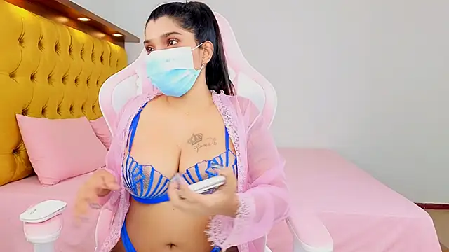 Baby_asha - 8 inch big dido pussy