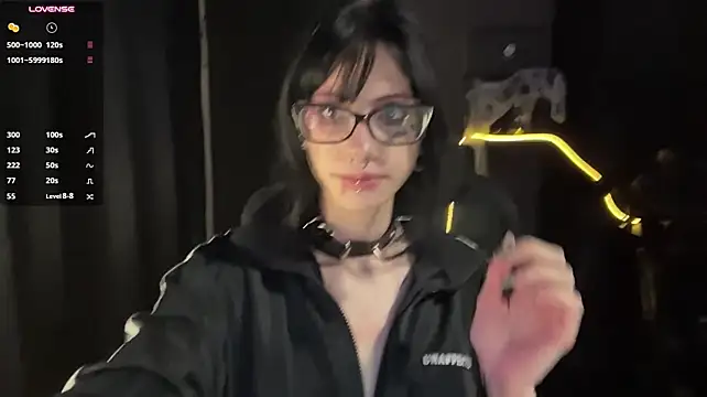 3mominty - take off panties