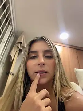 Oriana_zoeee