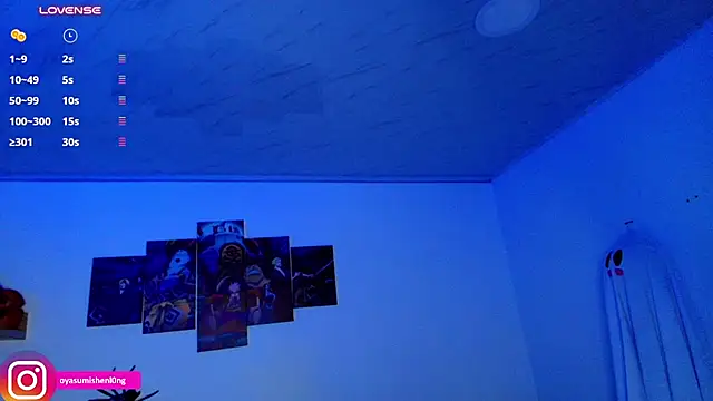 Nicorobinn - Hard slaps my juicy butt+fisting in ass