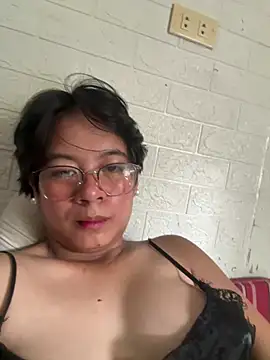 Hollygod22 - make me crazy here fuck me here im wet