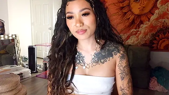 Maciixbby - fuck machine squirt showww !!!