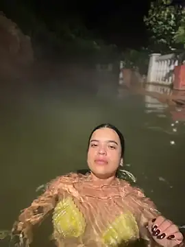 JuanitaMore01 - Walking with my tits out X1 min🤤👿🤫