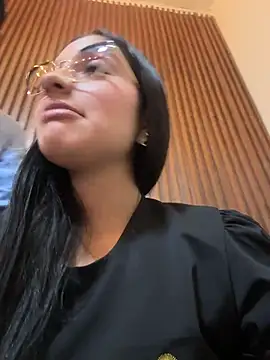 SophiCastro09_ - Hi Sophi,show your boobs ✨💕