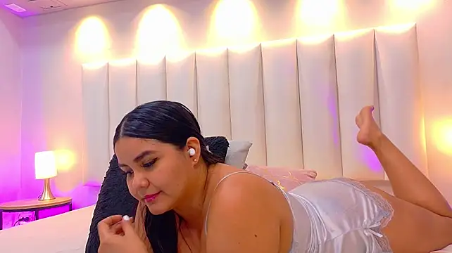 KeilyRoss - Oil in ass
