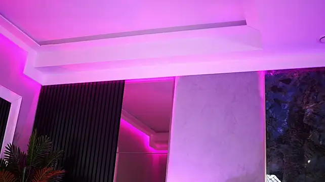 AishaaDevoe - Oil for a big booty