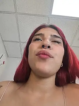 Nikky_Rose_ - twerking + spank ass X 5 💦💥