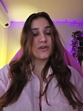 MiaRides19 - I will suck dildo 🙈🙈