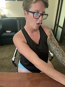 _ElizabethLove_ - Naked pussy play