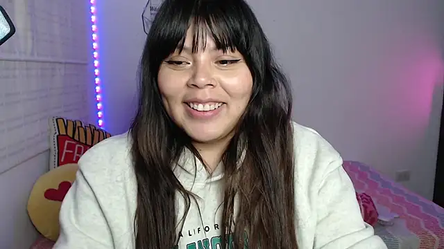 EllieMoonX - Sitting on your face