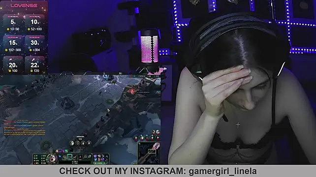 Gamergirl-Linela - LT Gets Shower Video