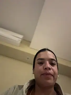 JuanitaMore01 - Walking with my tits out X1 min🤤👿🤫
