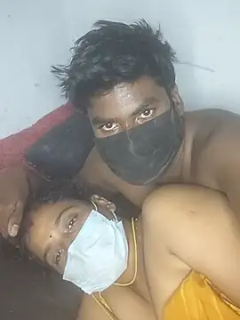 Milkchocolatecouple - Full nude pussy close up cum shot