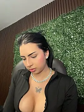 Hilary_pinkk - spank ass hard 🔥