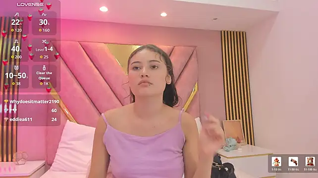 Emma_Lara1 - show pussy