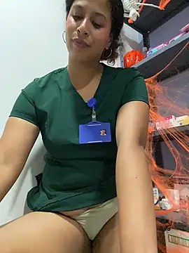 Chloefixxx - take off top and bouncing tits