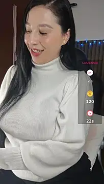 Emma_Hotkiss - Riding torso, no mercy at all