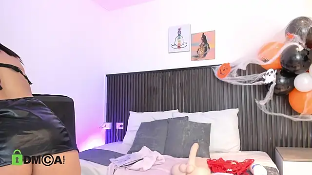 Naomy_jordan - My fingers in my delicious pussy ♥🔥
