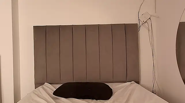 ChloeWoods7 - FUCK ME ON DOGGY STYLE
