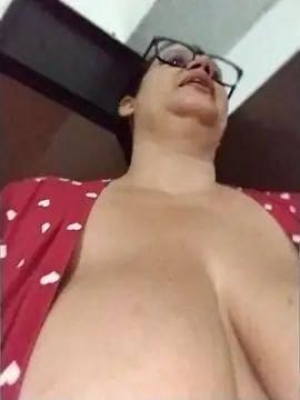 Keilymadam - The security guard rates my naked