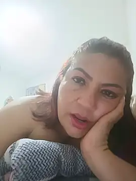 Agata_Traviesa - Ridin a dildo