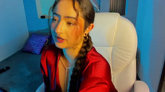 Rebbeca_Dreams - Pull my clothes down and squeeze my tits
